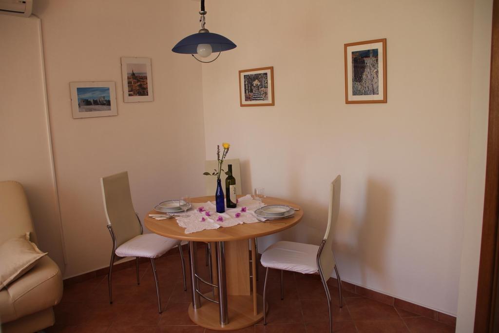 Apartment Pamic Dubrovnik Oda fotoğraf